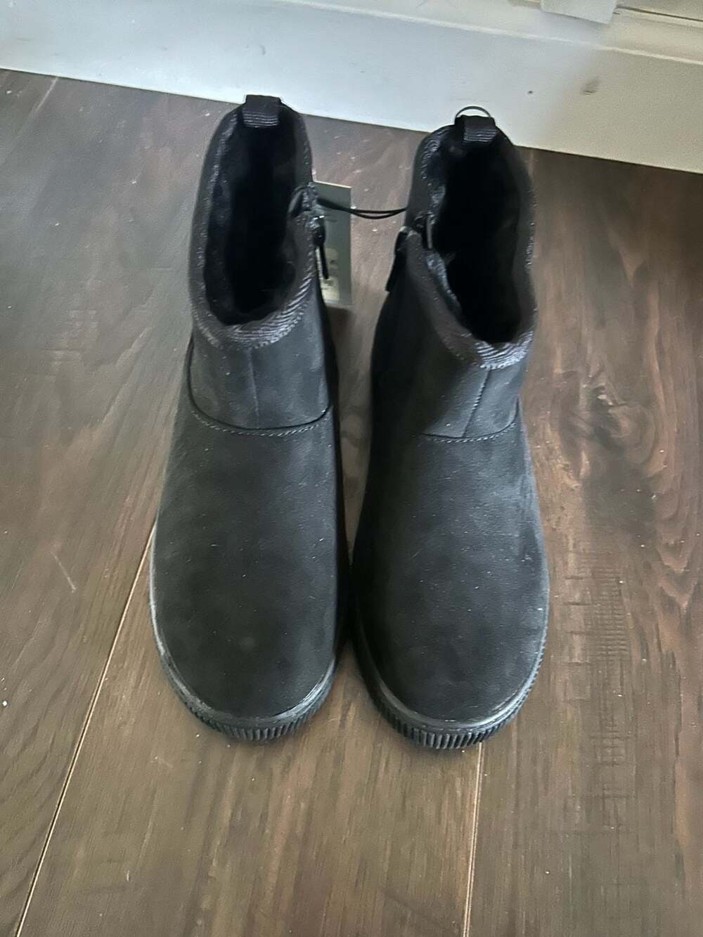 Girls Cat & Jack Black Faux Fur Lined Ankle Boots Size 12